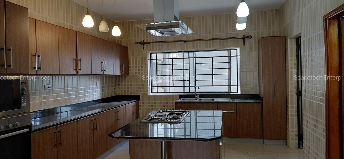 3 Bed Apartment with En Suite in Westlands Area - 5