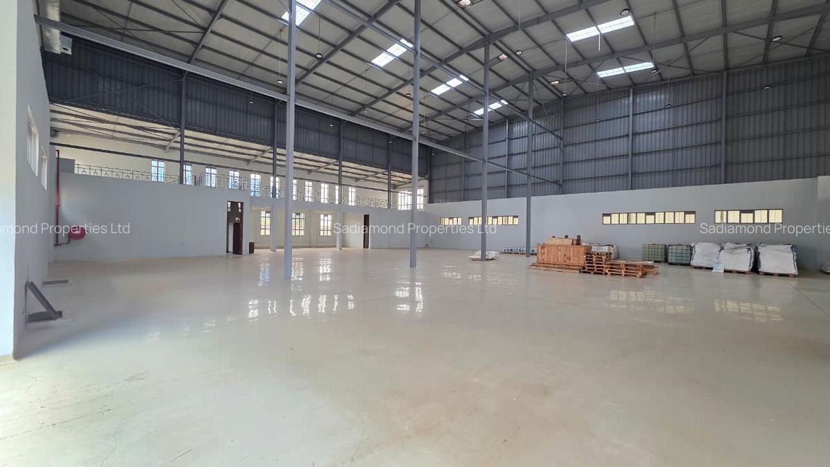 4,950 ft² Office with Backup Generator in Tatu City - 5