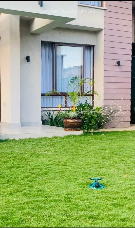 4 Bed Townhouse with En Suite at Runda - 2