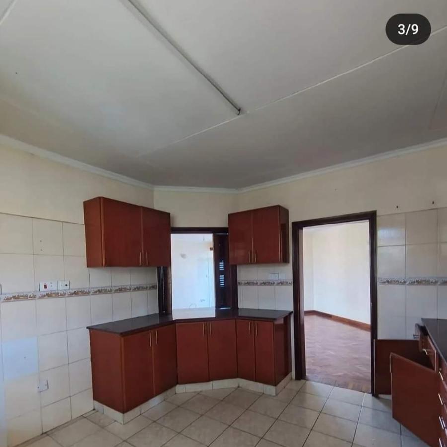 Serviced 3 Bed Apartment with En Suite in Kileleshwa - 3