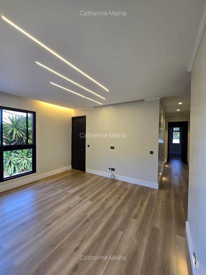 3 Bed Villa with En Suite in Gigiri - 10