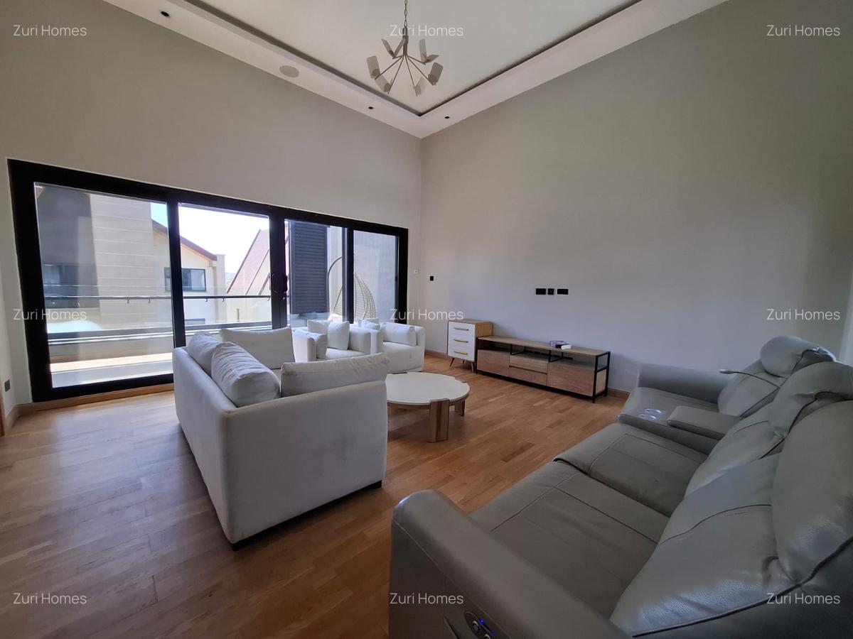 4 Bed Townhouse with En Suite in Lavington - 7
