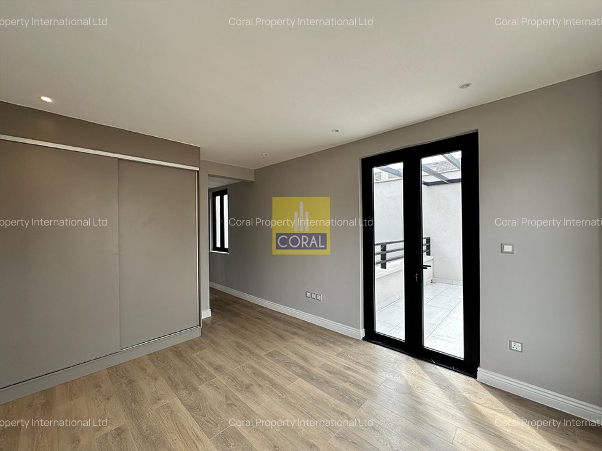 4 Bed Townhouse in Runda - 9