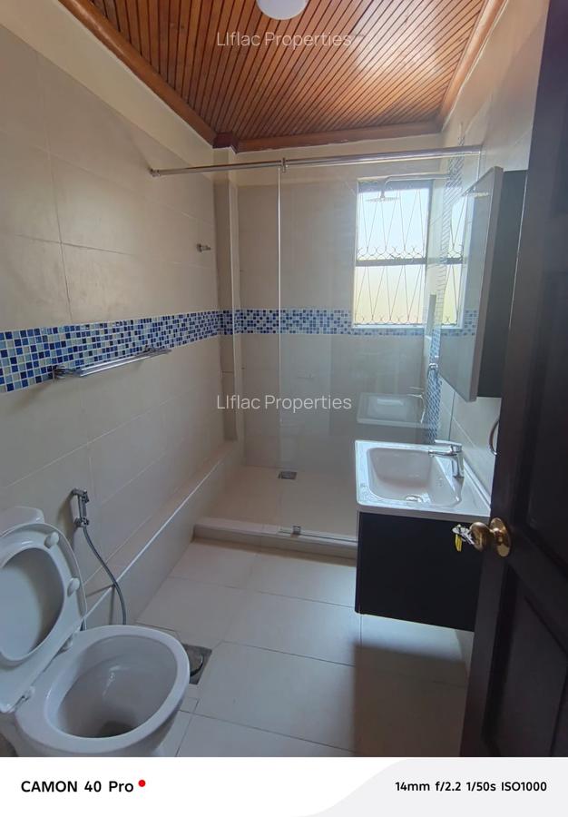 4 Bed House with En Suite in Runda - 8