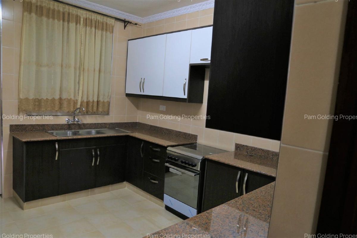 3 Bed Apartment with En Suite in Syokimau - 12