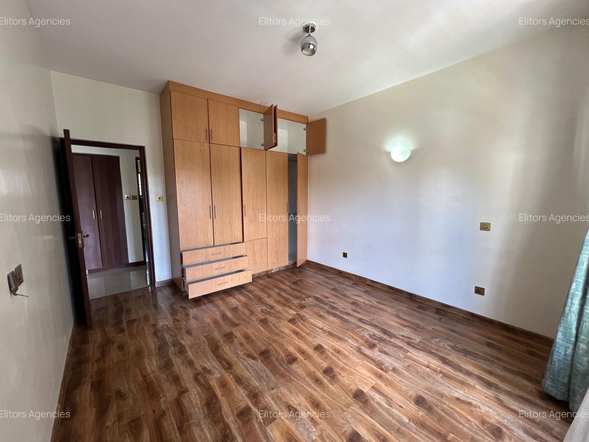 2 Bed Apartment with En Suite at Raphta Road - 12