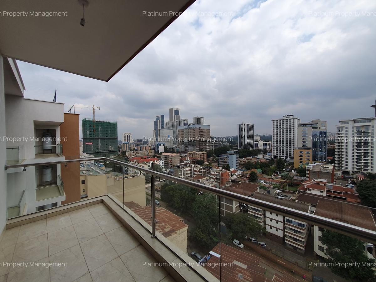 3 Bed Apartment with En Suite in Westlands Area - 4