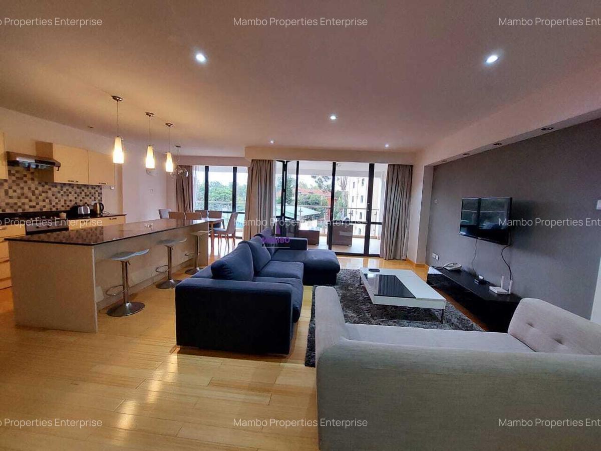 Serviced 2 Bed Apartment with En Suite at Brookside Drive - 4