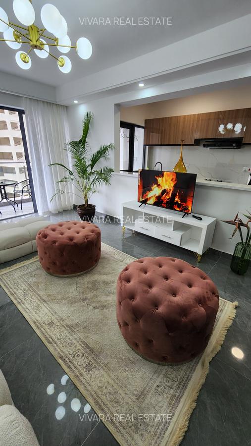 Serviced 2 Bed Apartment with En Suite at Riverside Drive - 8