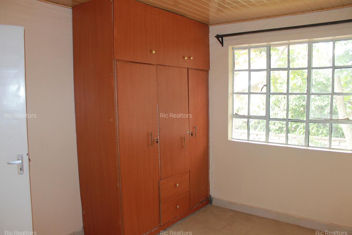 2 Bed House at Fair Acres Road - 6