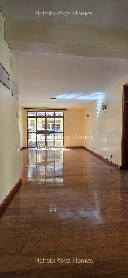6 Bed Townhouse with En Suite at Lavington Green - 18