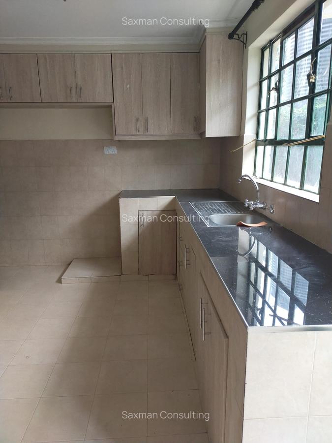 4 Bed Villa with En Suite in Muthaiga - 9