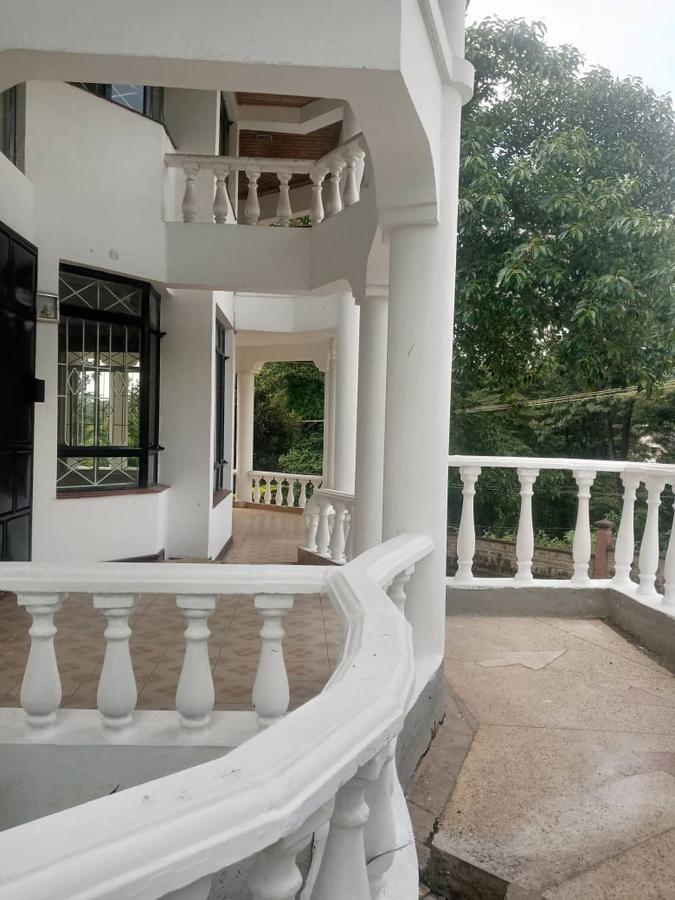 6 Bed House with En Suite at Old Kitisuru - 12