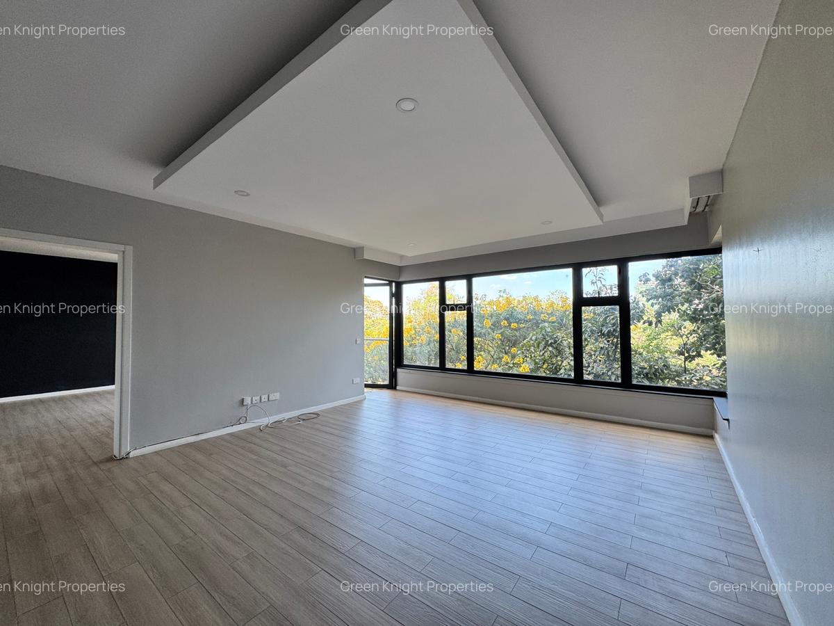 Serviced 2 Bed Apartment with En Suite in Lavington - 2