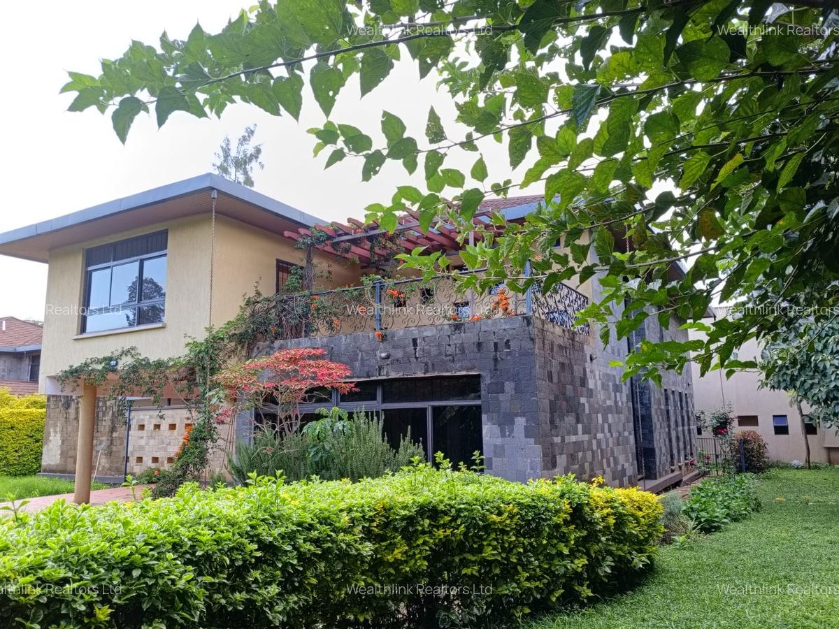 4 Bed Townhouse with En Suite at Runda - 8