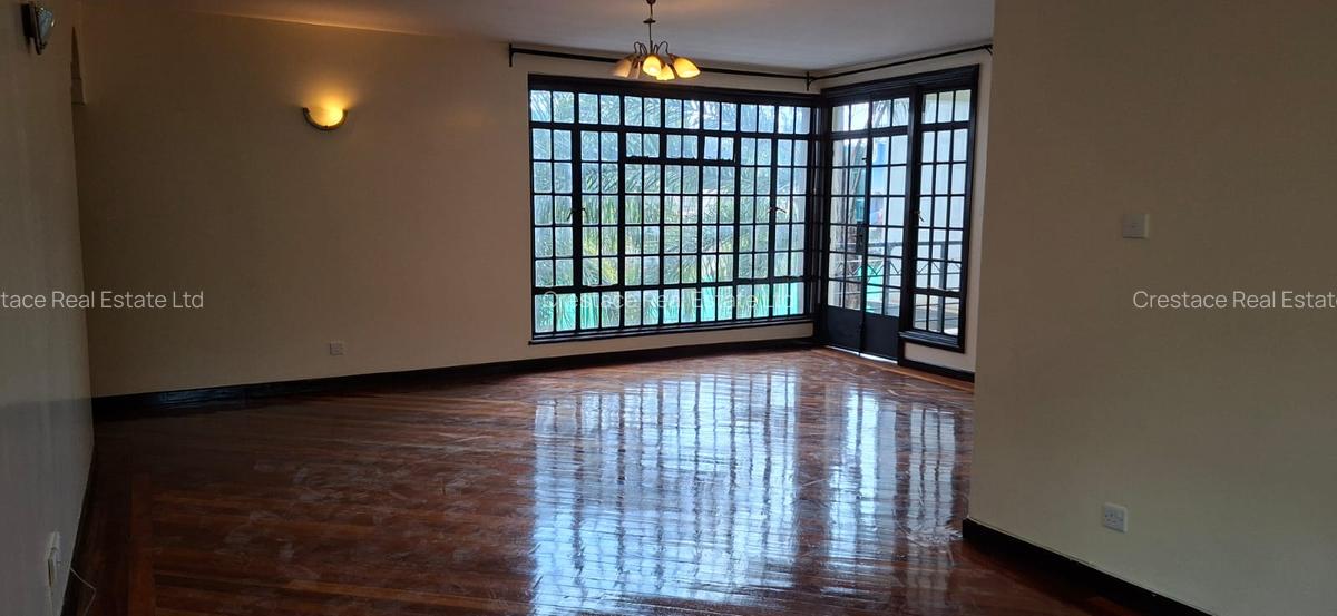 3 Bed Apartment with En Suite in Lavington - 3