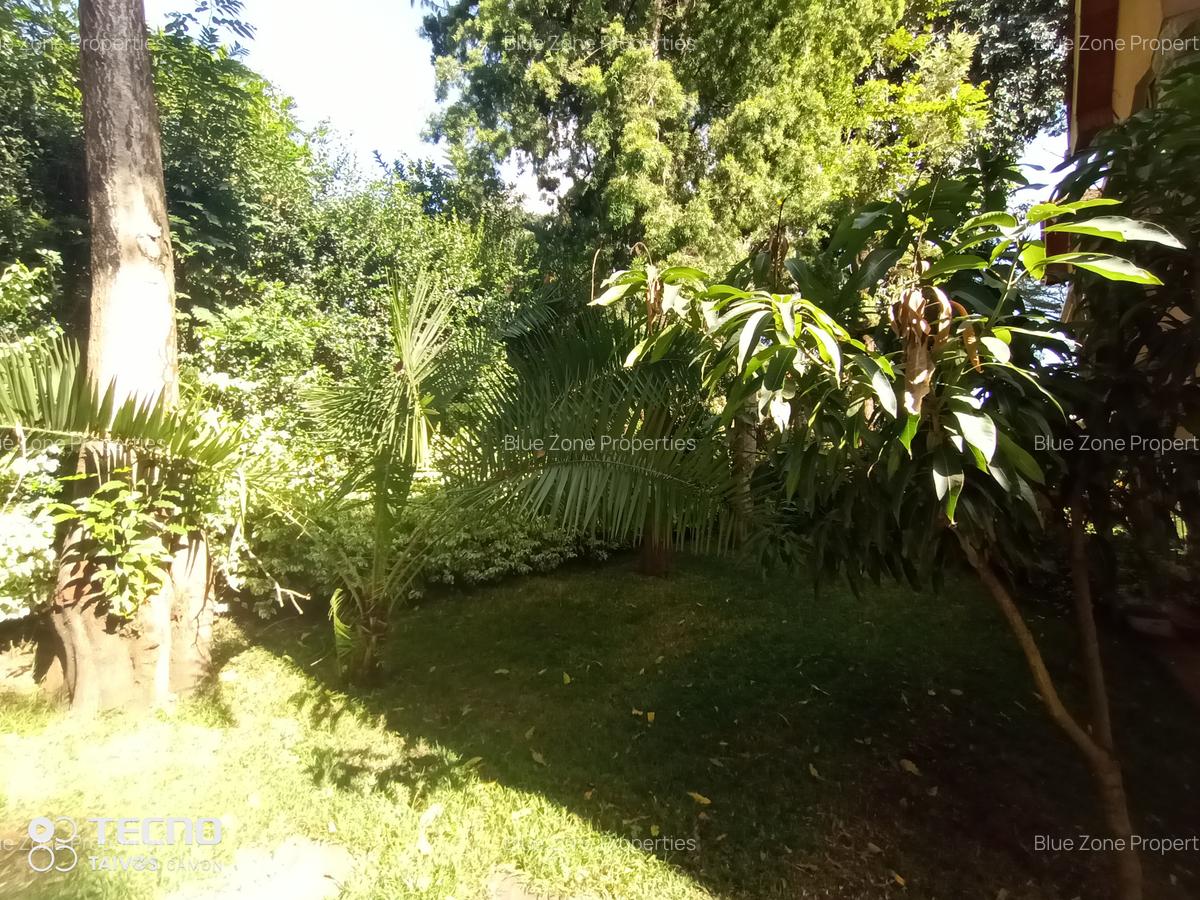 4 Bed Townhouse with En Suite at Off Ruaka Rd - 2