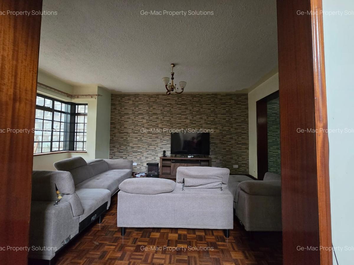 4 Bed Townhouse with En Suite in Lavington - 5