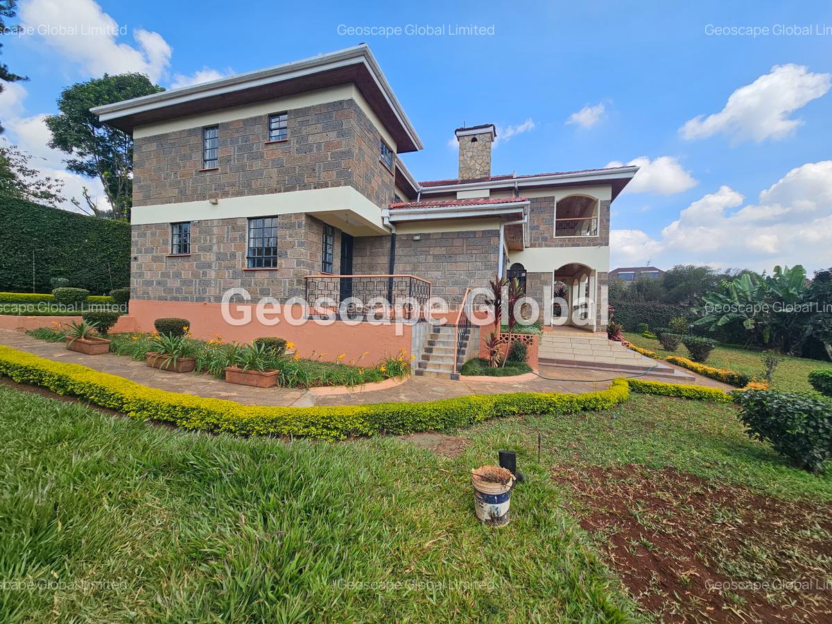 5 Bed House with En Suite in Runda - 9