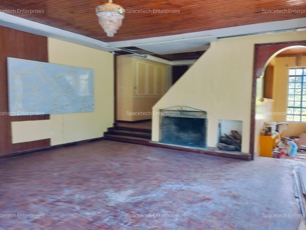 5 Bed House with En Suite in Loresho - 8