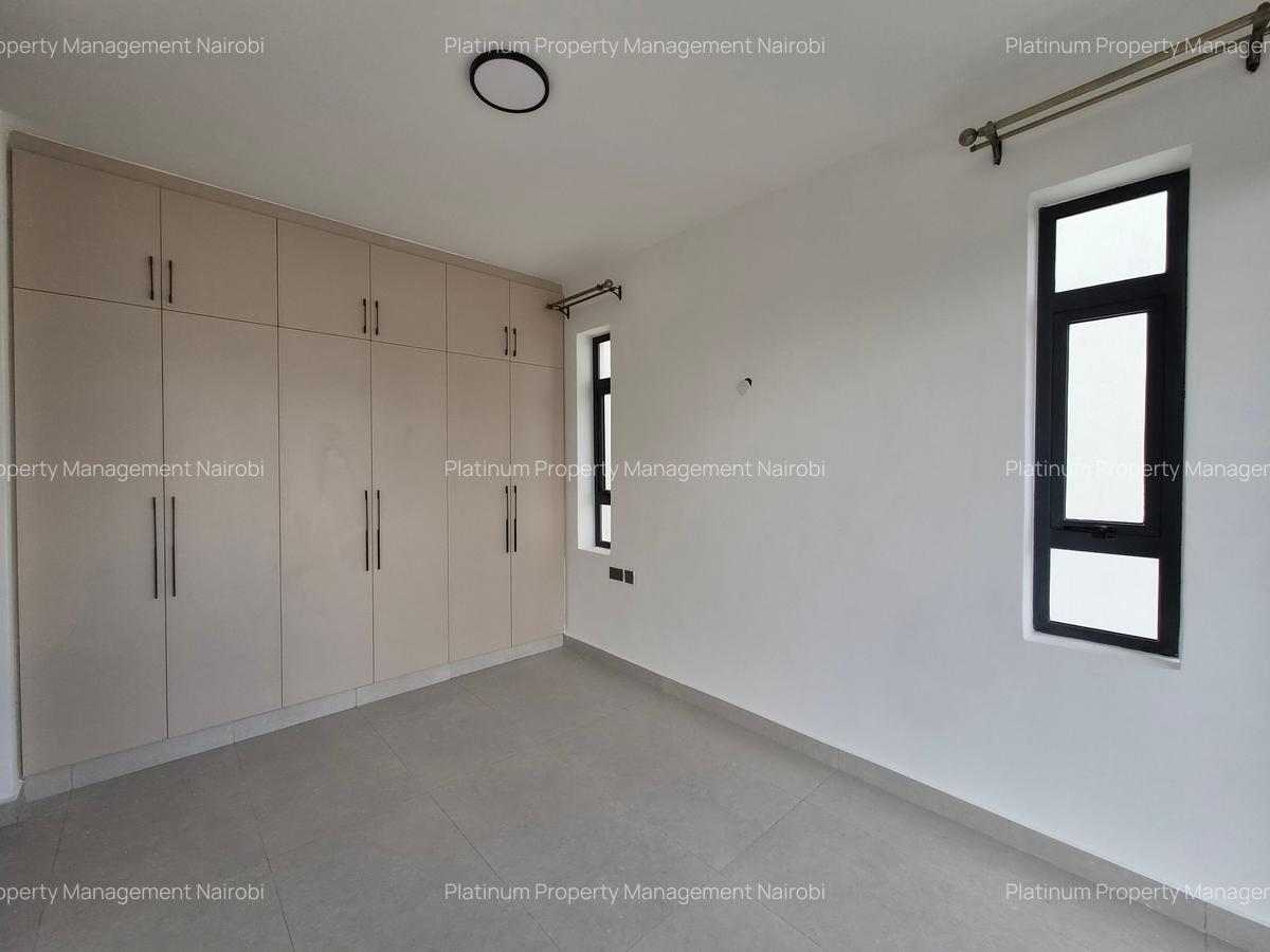 2 Bed Apartment with En Suite at Brookside Gardens - 12