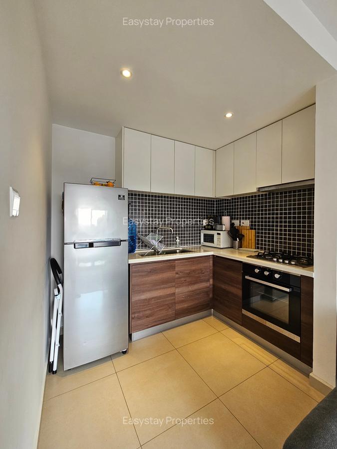 Furnished 1 Bed Apartment with En Suite in Lavington - 2