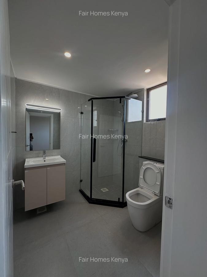 4 Bed Apartment with En Suite at Othaya Road - 14