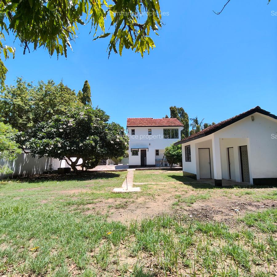 3 Bed Villa with En Suite at Shanzu Water - 3