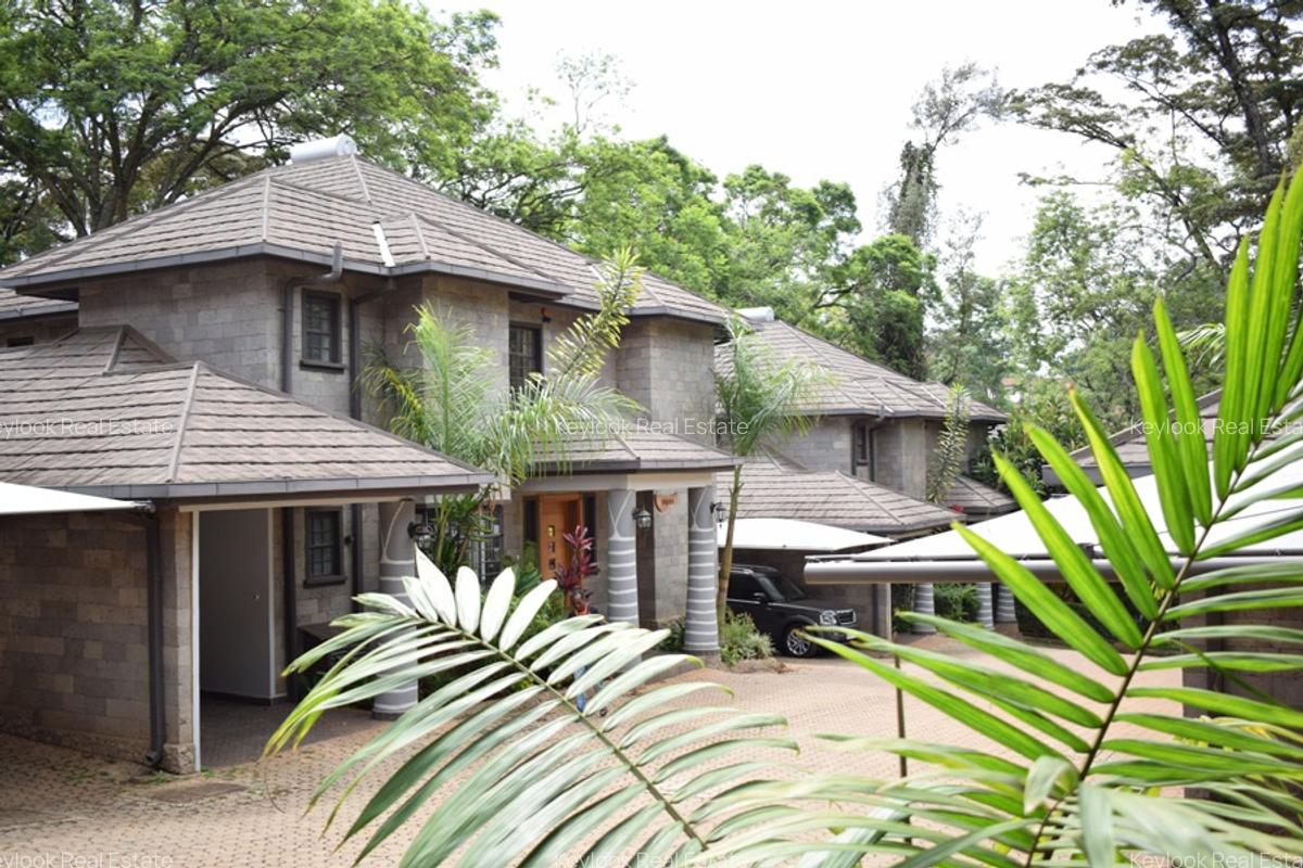 4 Bed Townhouse with En Suite at Peponi Road - 1