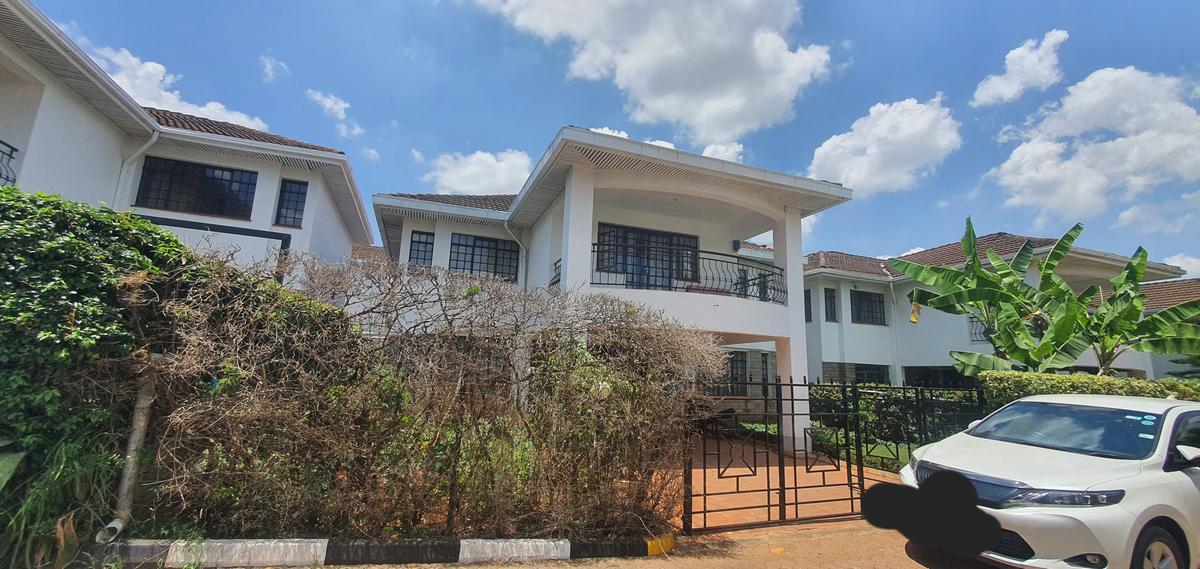 5 Bed Townhouse with En Suite at Westlands - 1