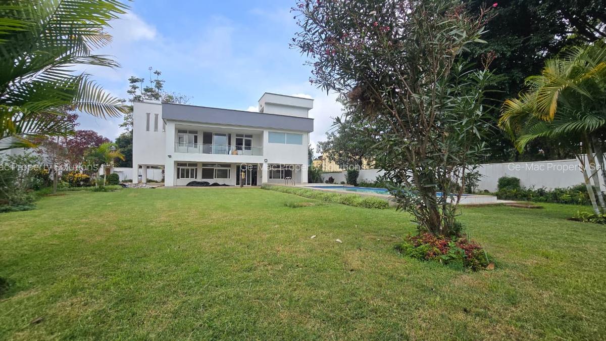 5 Bed House with En Suite in Runda - 5