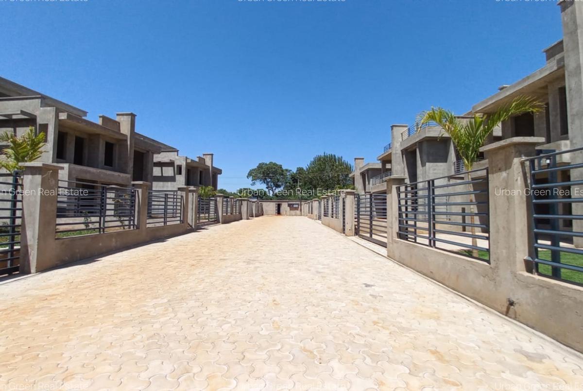 4 Bed Villa with En Suite in Kikuyu Town - 2