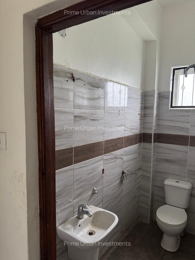 3 Bed Townhouse with En Suite in Mtwapa - 11