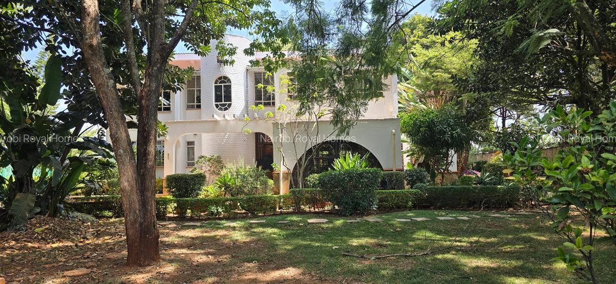 5 Bed House with En Suite at Nyari Central Estate - 12