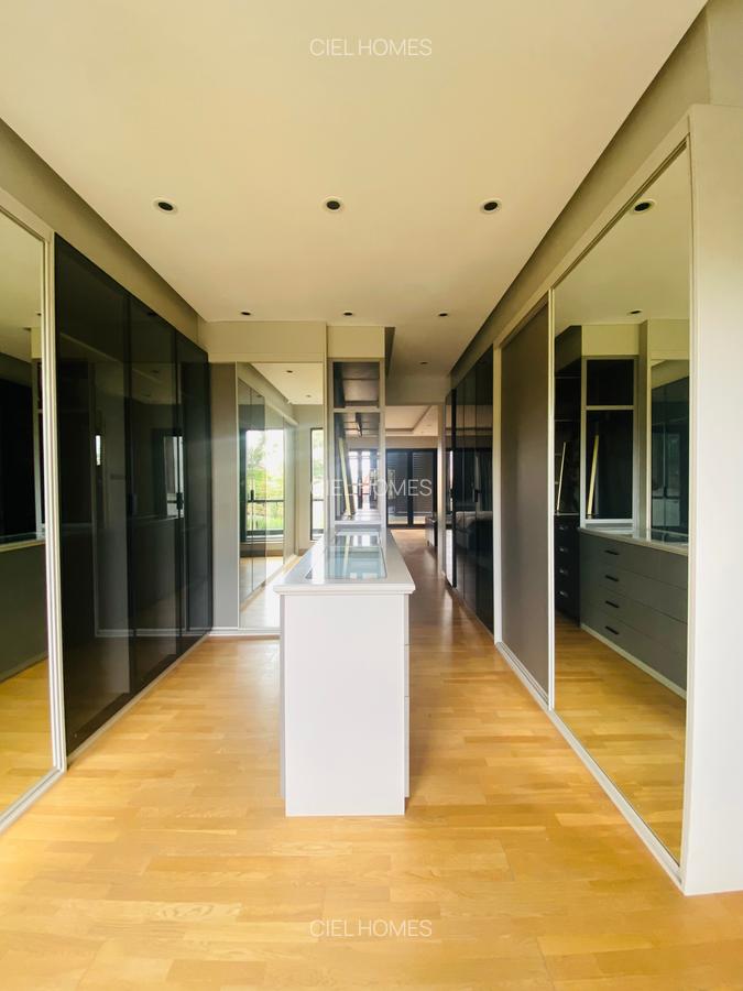 4 Bed Villa with En Suite at Jacaranda - 19