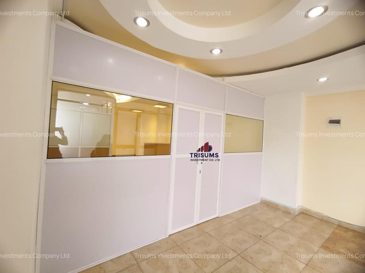 944 ft² Office with Backup Generator in Westlands Area - 4