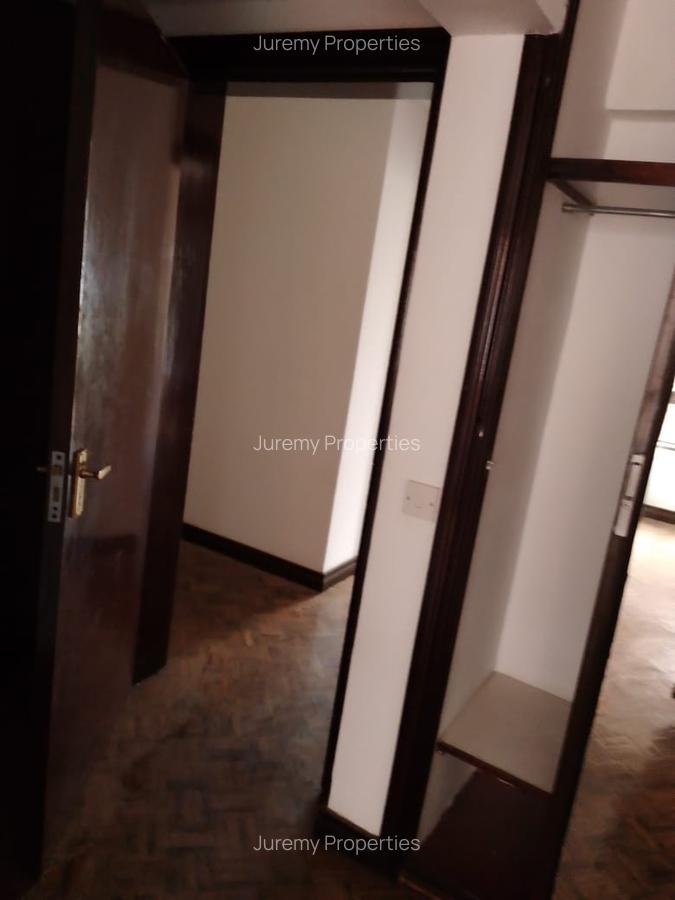 3 Bed Apartment with En Suite in Westlands Area - 13