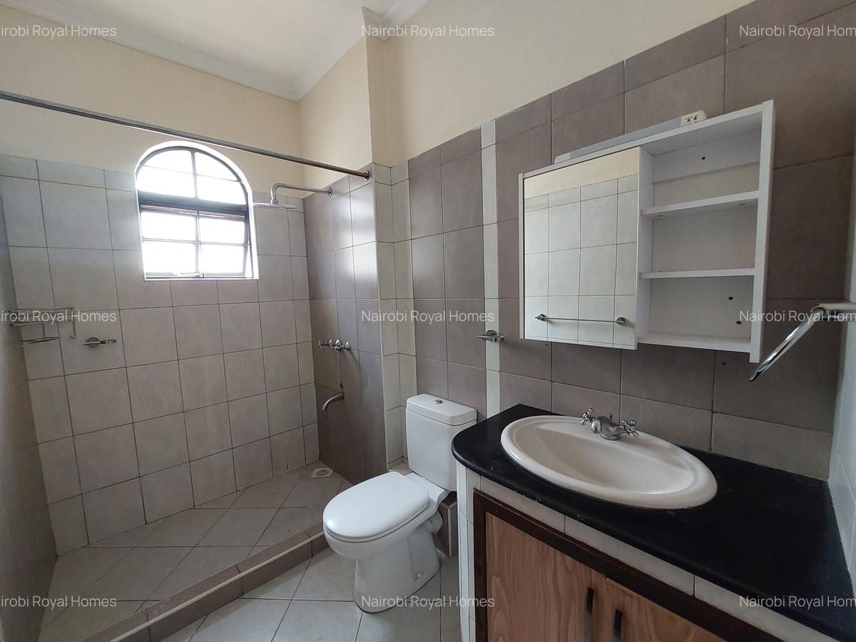 4 Bed House with En Suite at Meadows - 17