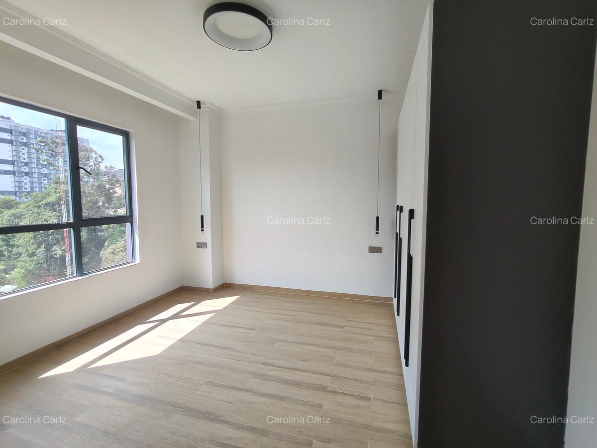 2 Bed Apartment with En Suite at Sports Rd/ Rhapta Road - 17