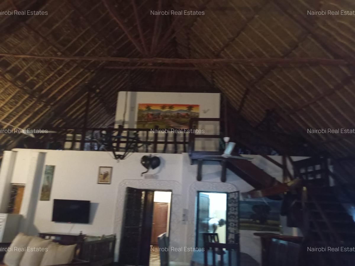 4 Bed House with Staff Quarters in Diani - 3
