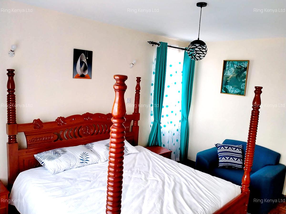 Furnished 3 Bed Apartment with En Suite at Woodley - 17