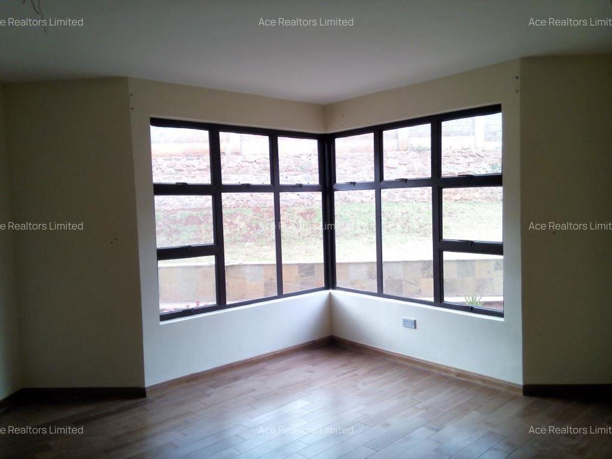 4 Bed House with En Suite at Karen Estate Nairobi - 8