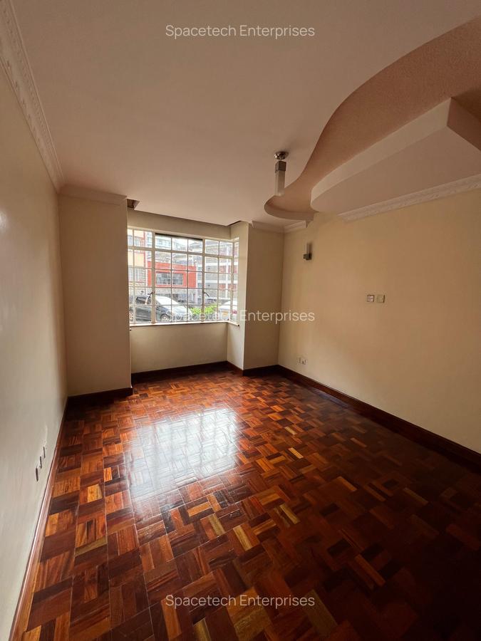 4 Bed Apartment with En Suite in Kileleshwa - 4