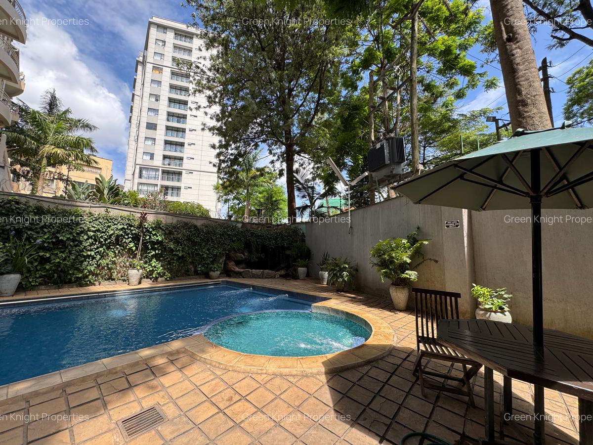 Serviced 3 Bed Apartment with En Suite in Kileleshwa - 19