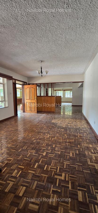 6 Bed House with En Suite at Nyari Redhil Close - 9