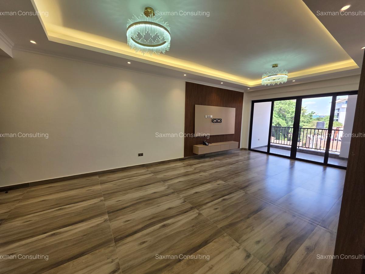 2 Bed Apartment with En Suite in Westlands Area - 2