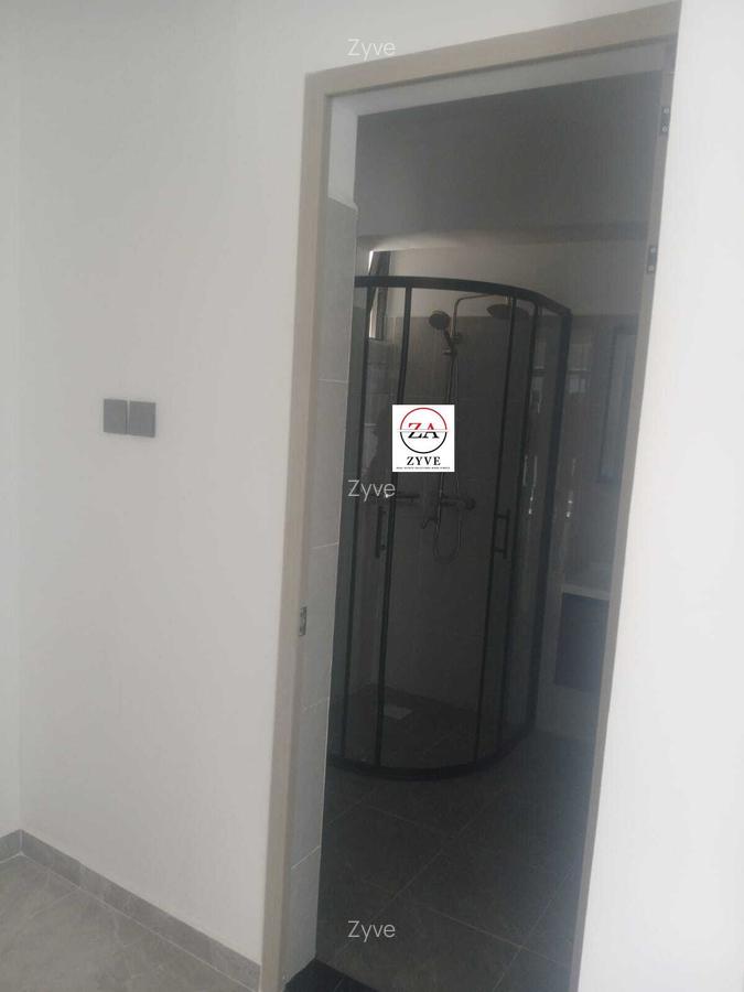 2 Bed Apartment with En Suite at Lavington - 16