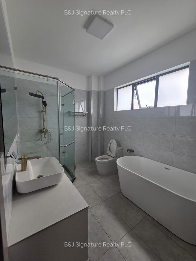 4 Bed Apartment with En Suite in Kileleshwa - 12