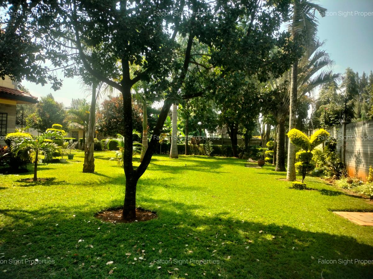 4 Bed Townhouse with Garden at Easy Access To Un Avenue Few Minutes Drive To Rosyln Academy - 2
