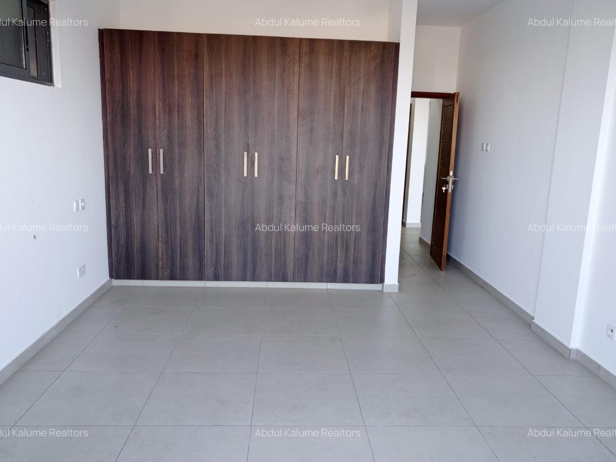 Serviced 3 Bed Apartment with En Suite at Shanzu - 7